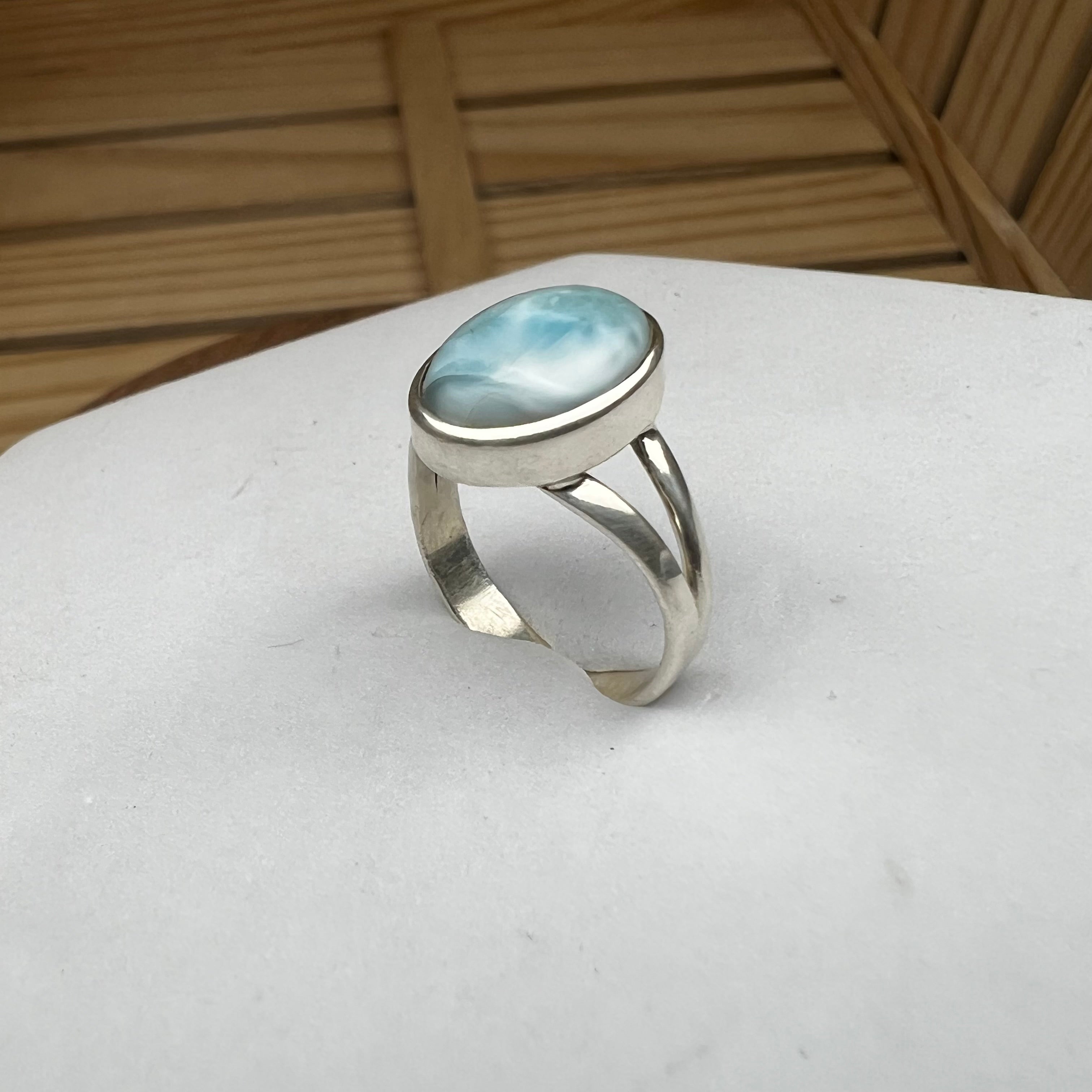 HANDCRAFTED LARIMAR RING IN
SILVER 925 (SIZE 9)