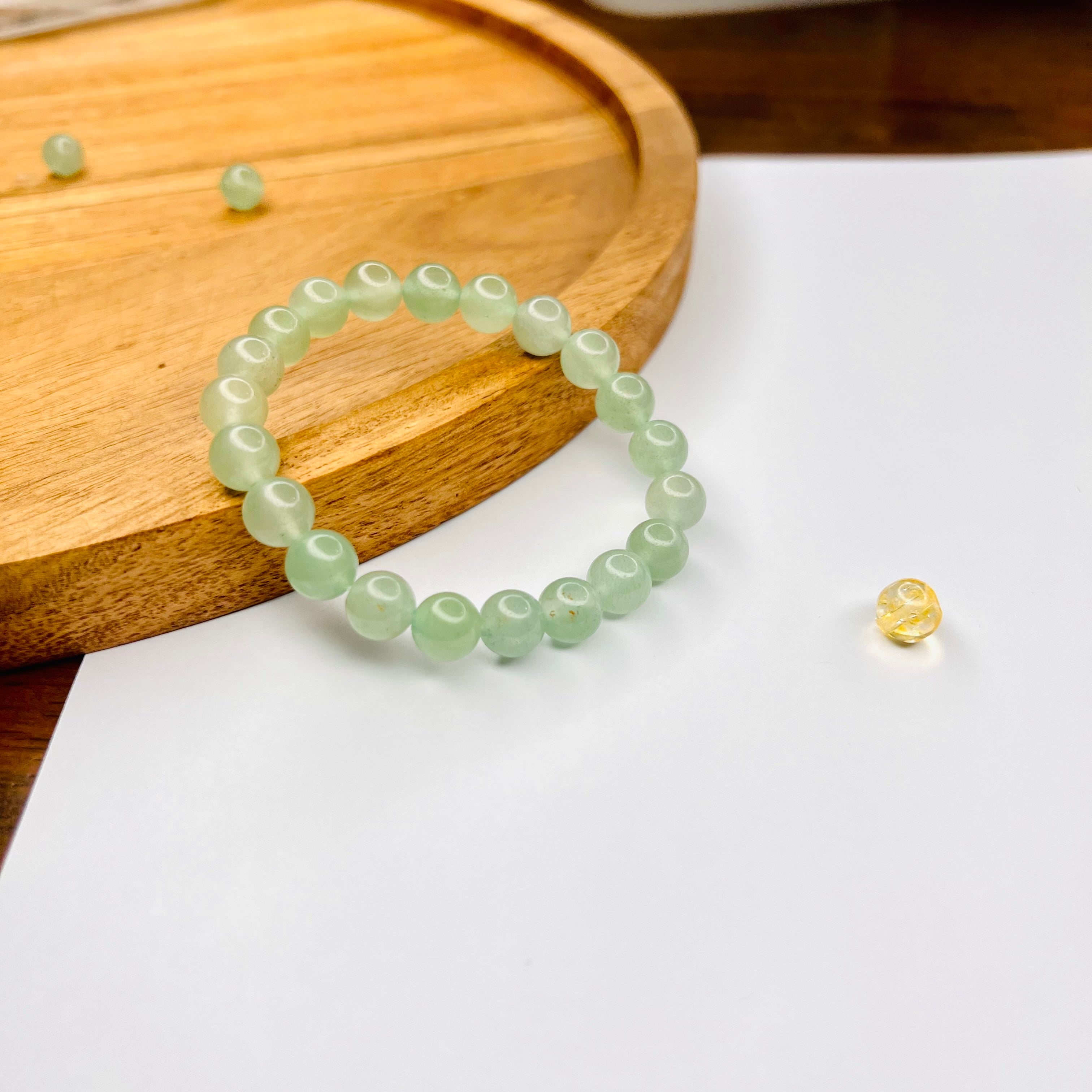 GREEN AVENTURINE BRACELET: LUCK AND OPPORTUNITIES