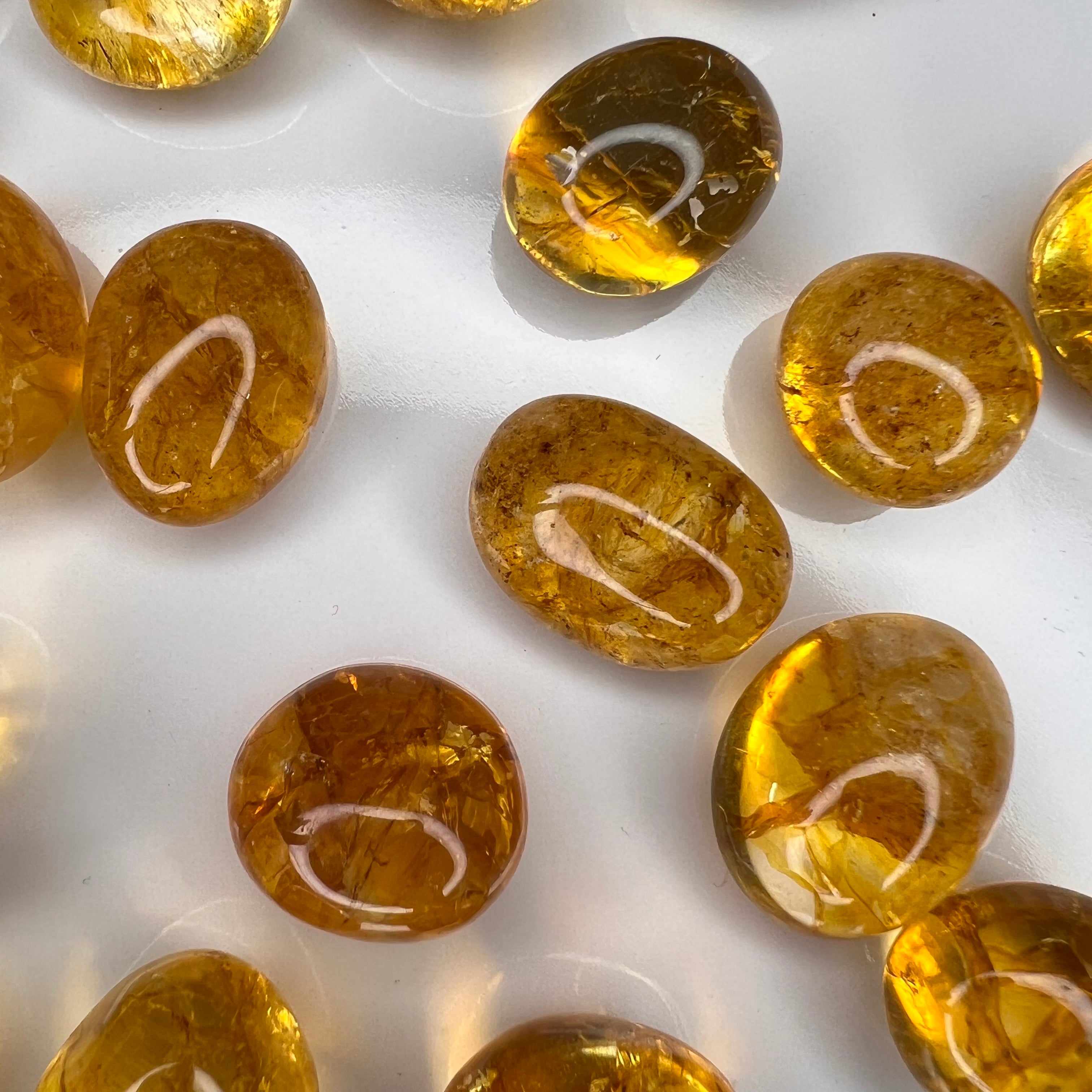 CITRINE TUMBLE - ABUNDANCE AND POSITIVITY