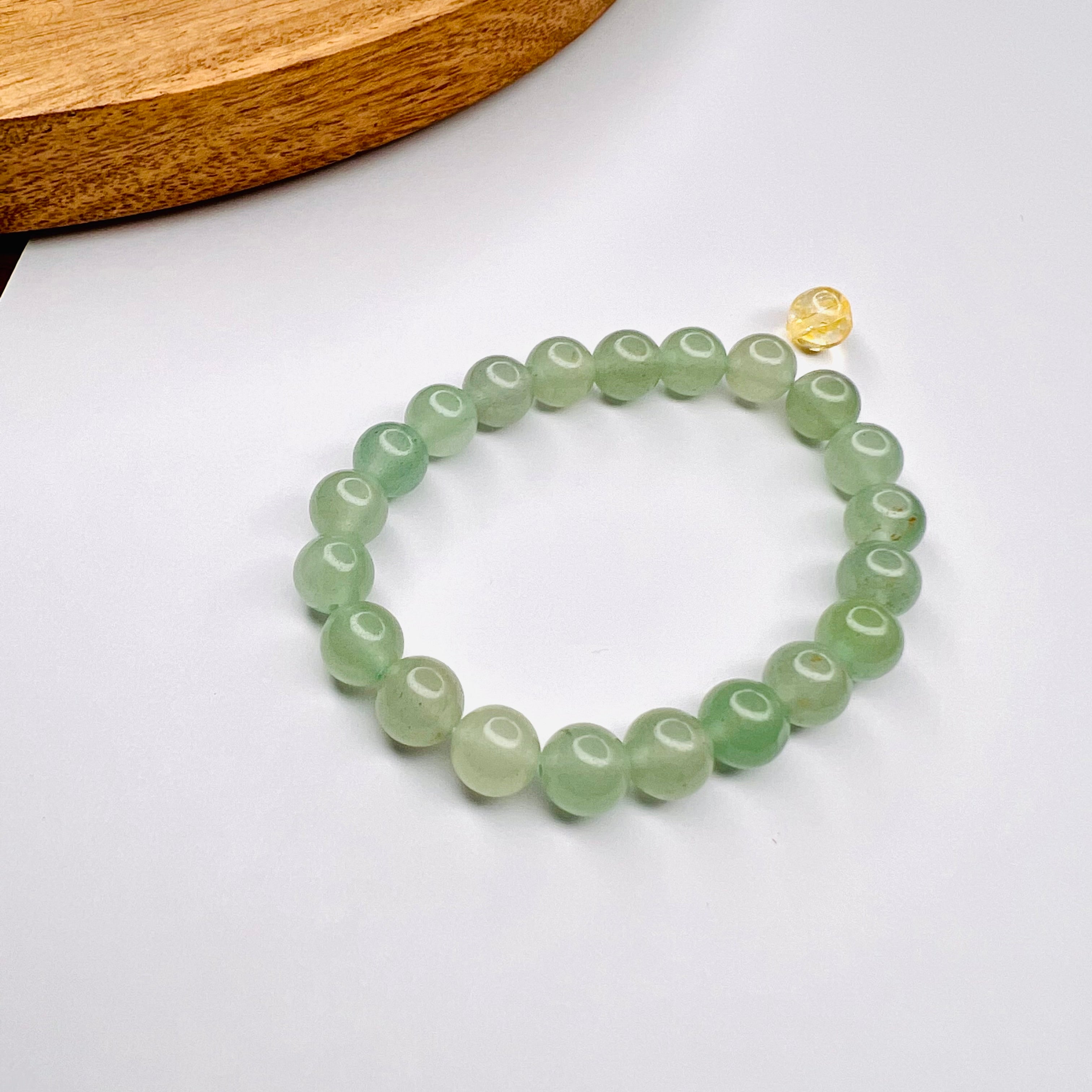 GREEN AVENTURINE BRACELET: LUCK AND OPPORTUNITIES