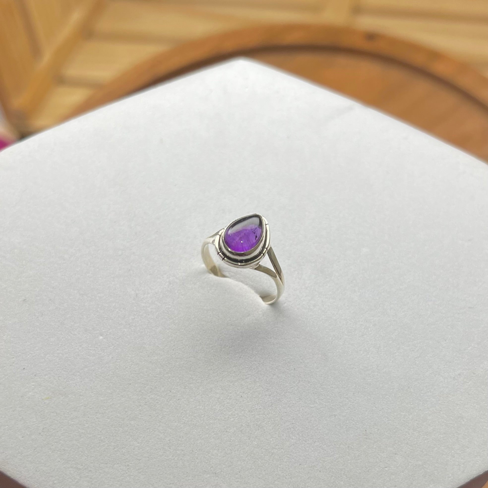 HANDCRAFTED AMETHYST RING-SILVER 925