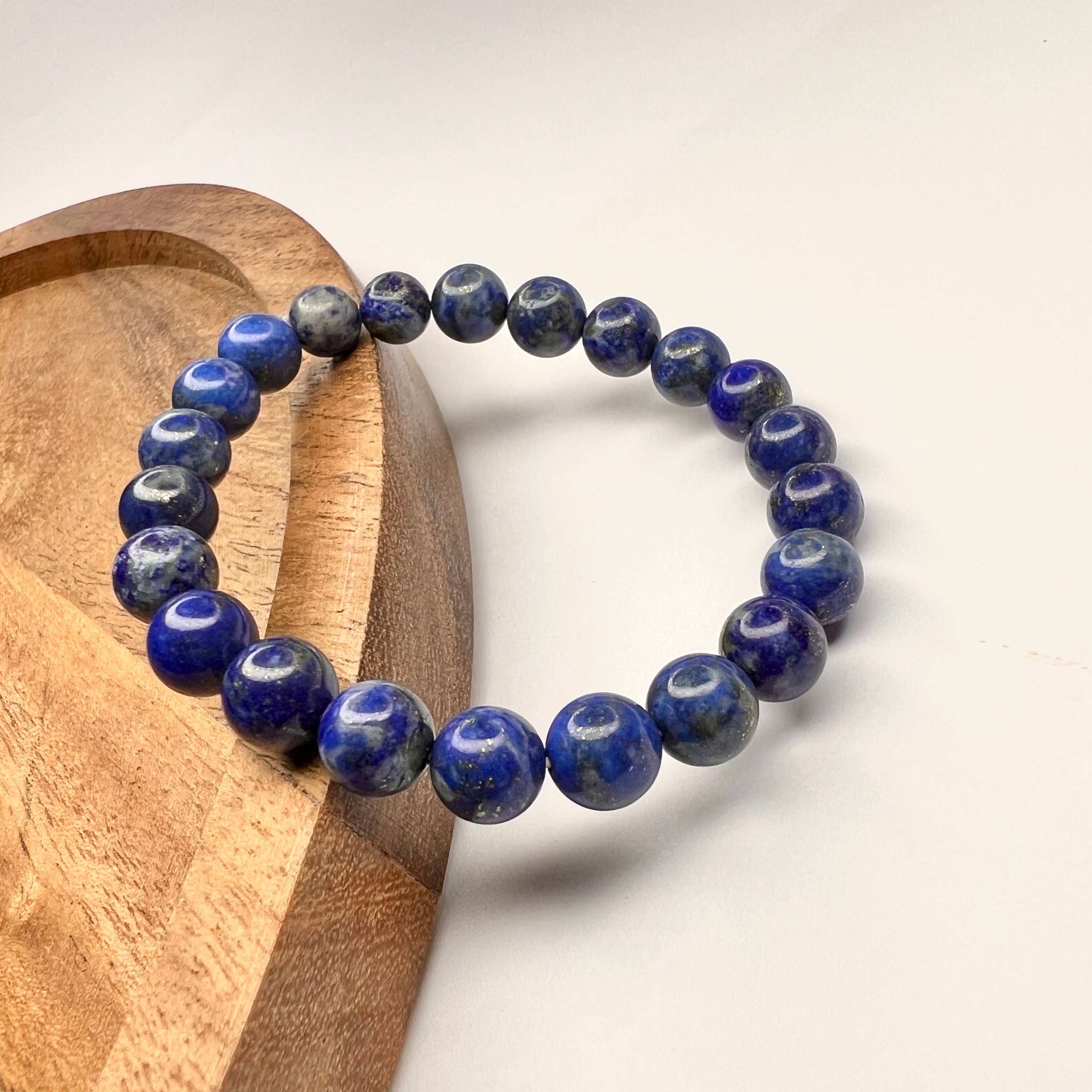 LAPIS LAZULI - INNER WISDOM AND COMMUNICATION