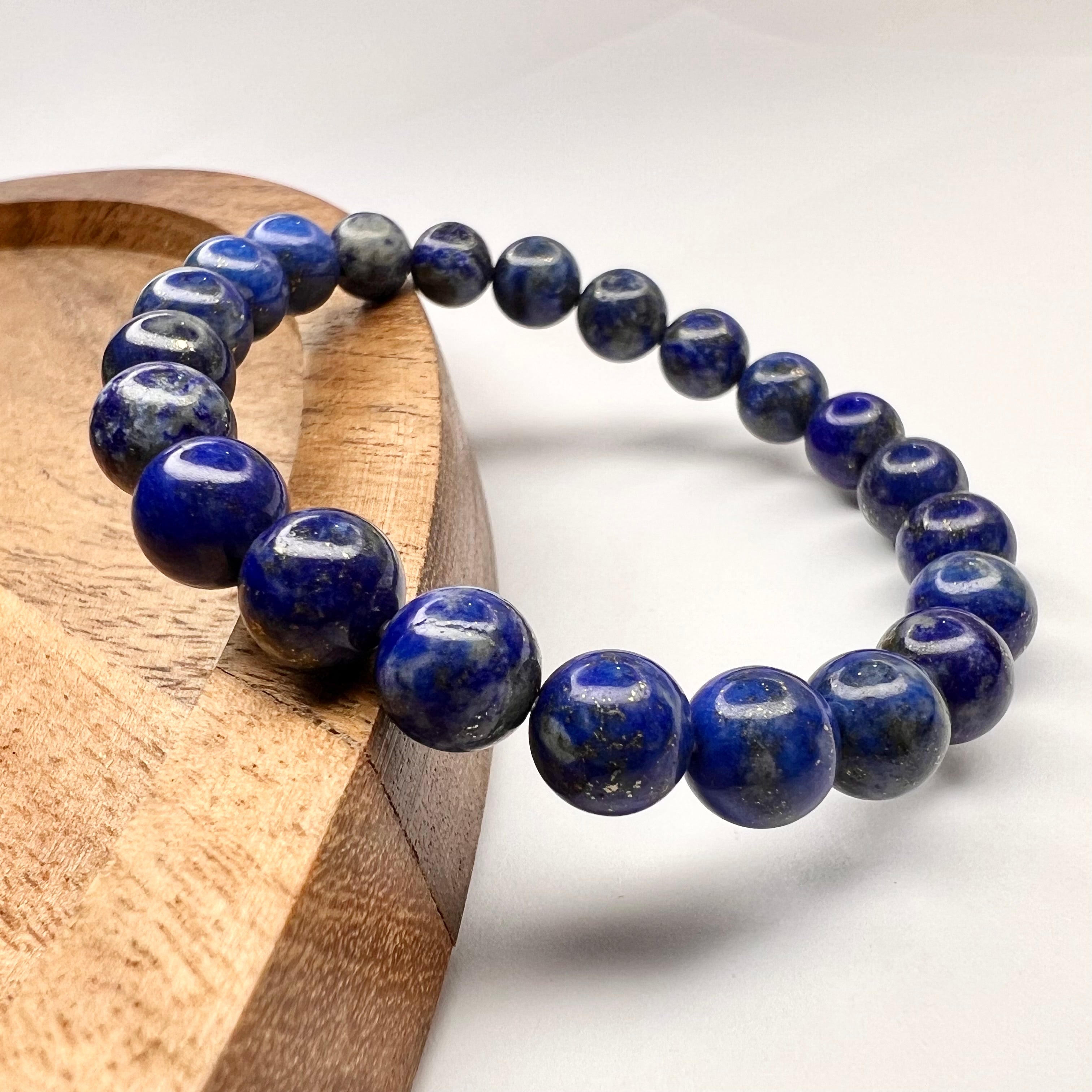 LAPIS LAZULI - INNER WISDOM AND COMMUNICATION