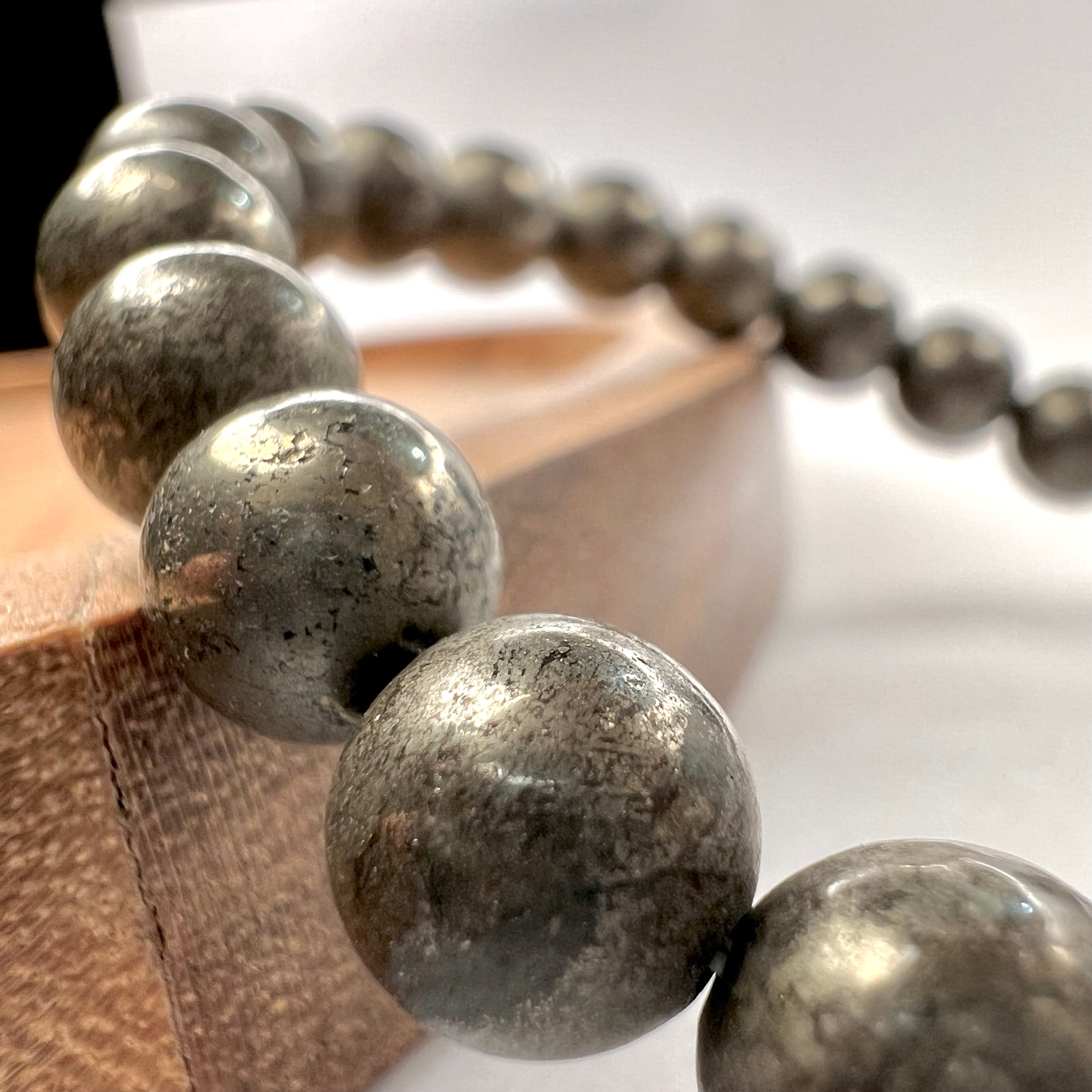 ￼PYRITE BRACELET - MONEY MAGNET AND CONFIDENCE BOOSTER